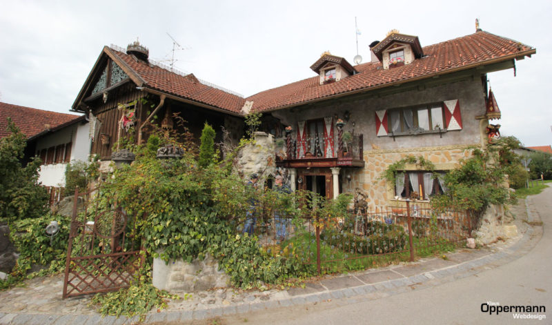 Der Rapunzelhof des Künstlers Thomas Schöne im Allgäu