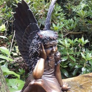 Esoterik: Skulptur „Grabengel“