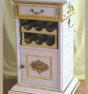 Moebel: Weinschrank