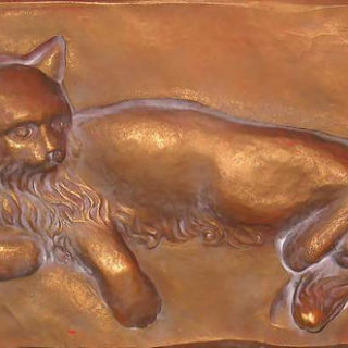 Tierskulpturen: „Katzenrelief“
