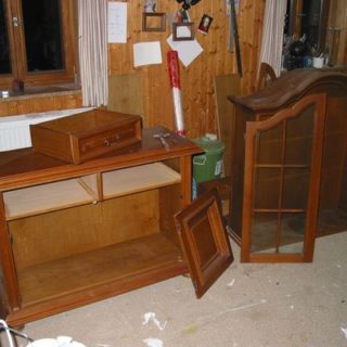 Wohnzimmerschrank