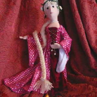 Stofftiere-plueschtiere: Rapunzel Stoffpuppe