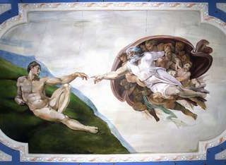 Schwimmbad mit dem Deckengemälde von Michelangelo
