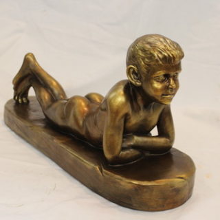 Sonstige-skulpturen: Skulptur „Der Knabe“