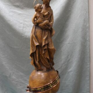 Religion: Skulptur „Die Ahrtalmadonna“